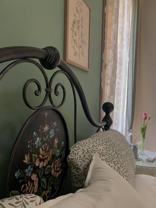 Appartamento: La Maison Verte Наполи Екстериор снимка