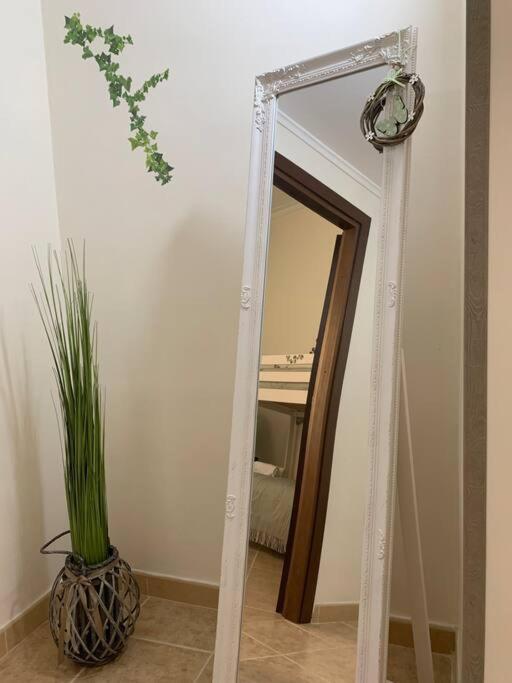 Appartamento: La Maison Verte Наполи Екстериор снимка
