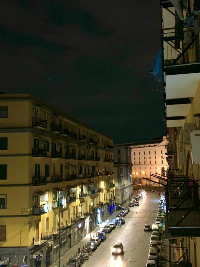 Appartamento: La Maison Verte Наполи Екстериор снимка